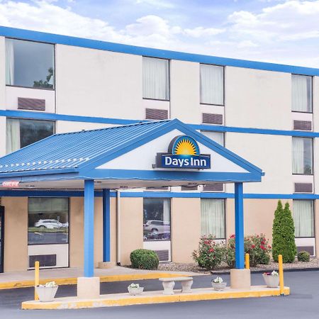 Days Inn By Wyndham 챔버스버그 외부 사진